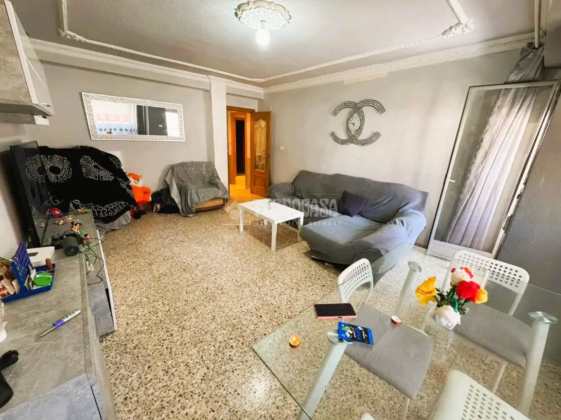 Sala de estar de Piso en venta en Torrent con Calefacción y Balcón
