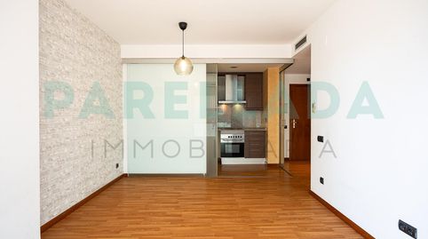 Foto 3 de Piso en venta en Carrer Mendez Nuñez, Casagemes, Badalona