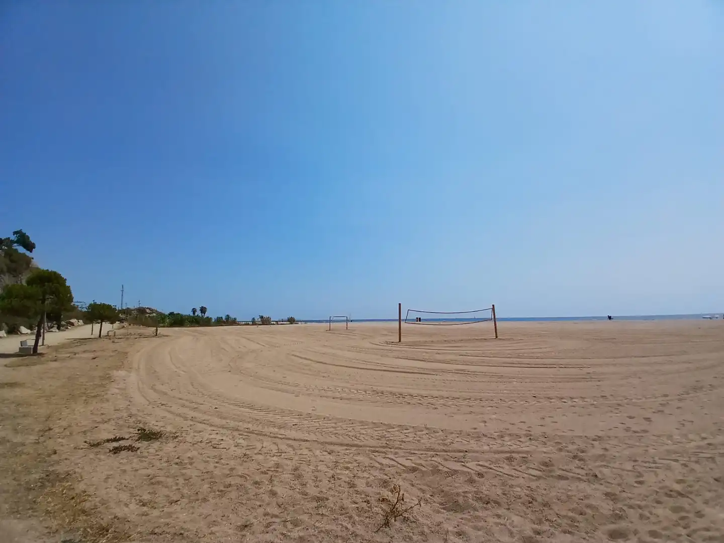 Außenansicht von Erdgeschoss zum Verkauf in Canet de Mar, Barcelona