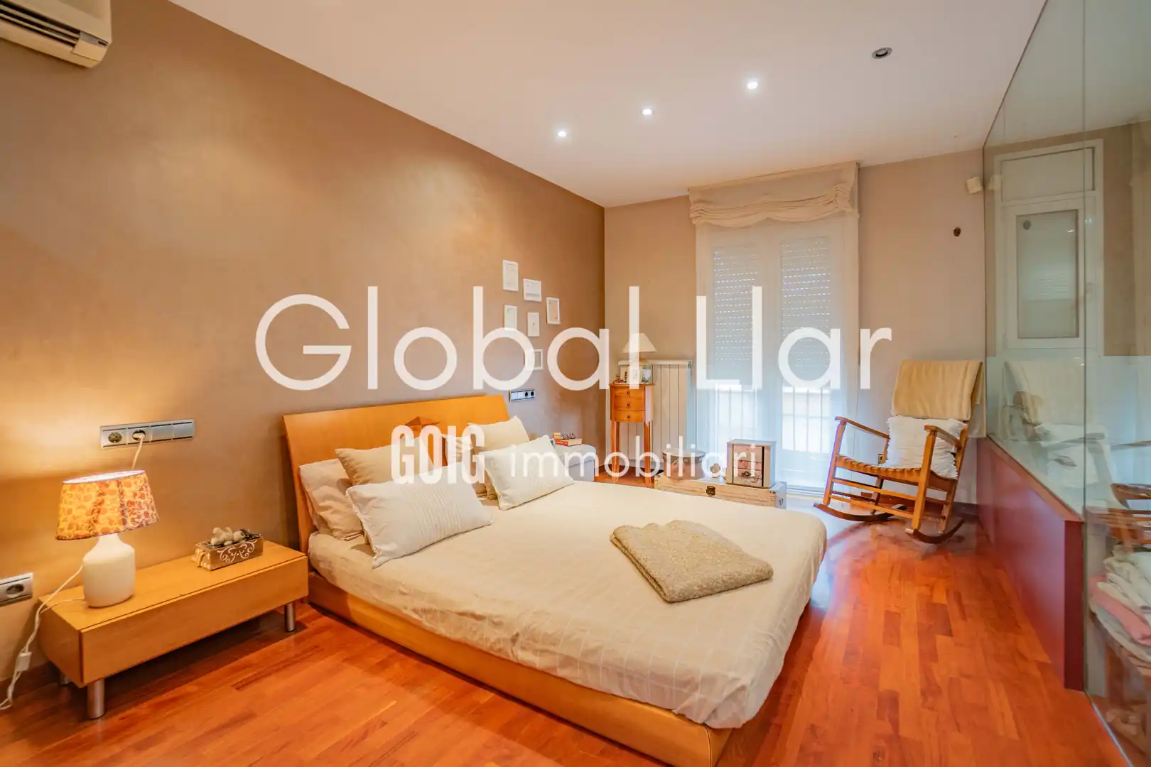 Detached homes for sale in Carrer de Joanot Martorell, Gràcia