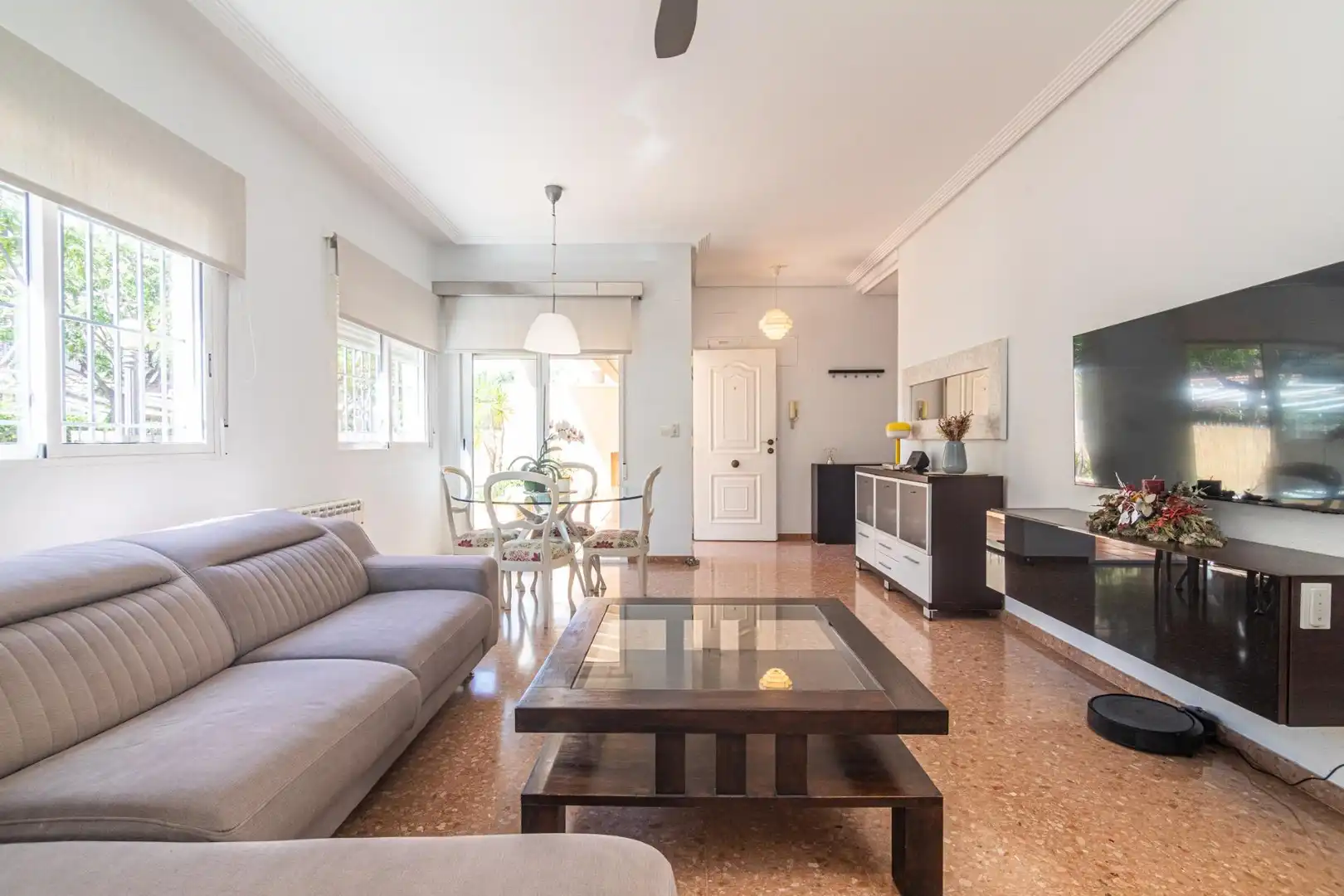 Living room of Houses for sale in Elche / Elx  with Air Conditioner, Heating and Terrace