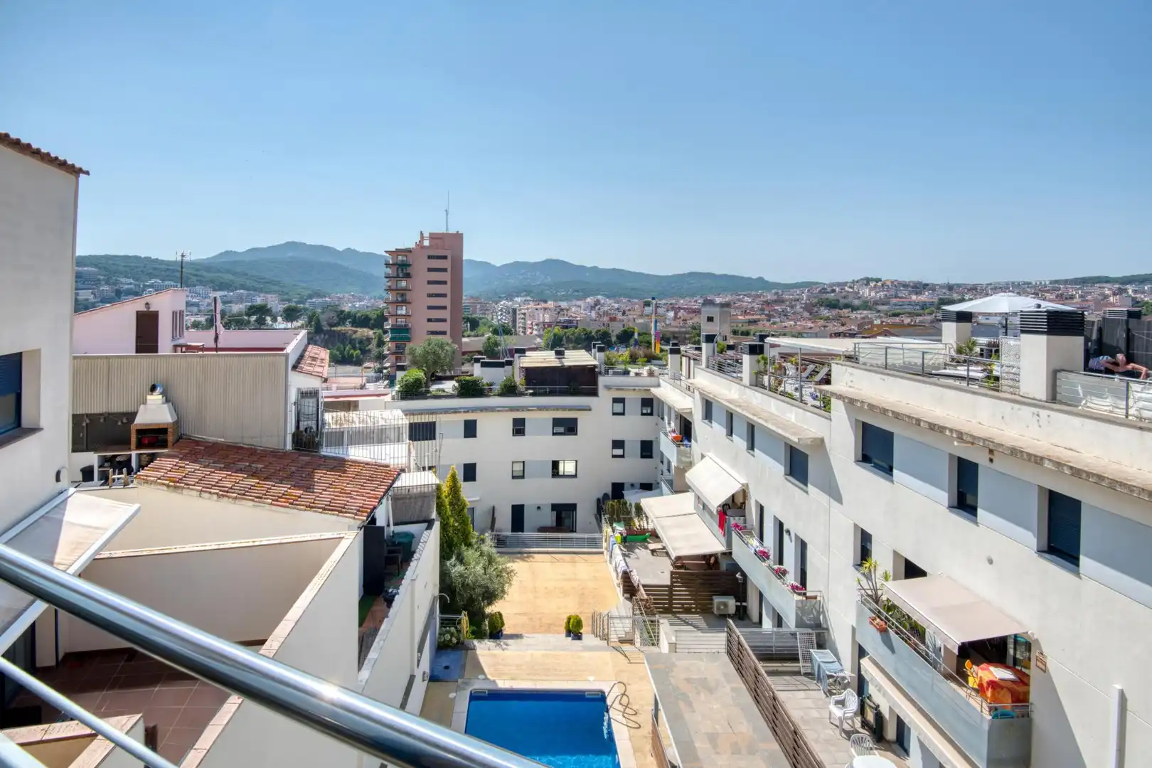 Àtic amb terrassa en venda a Carrer de Llevant 21