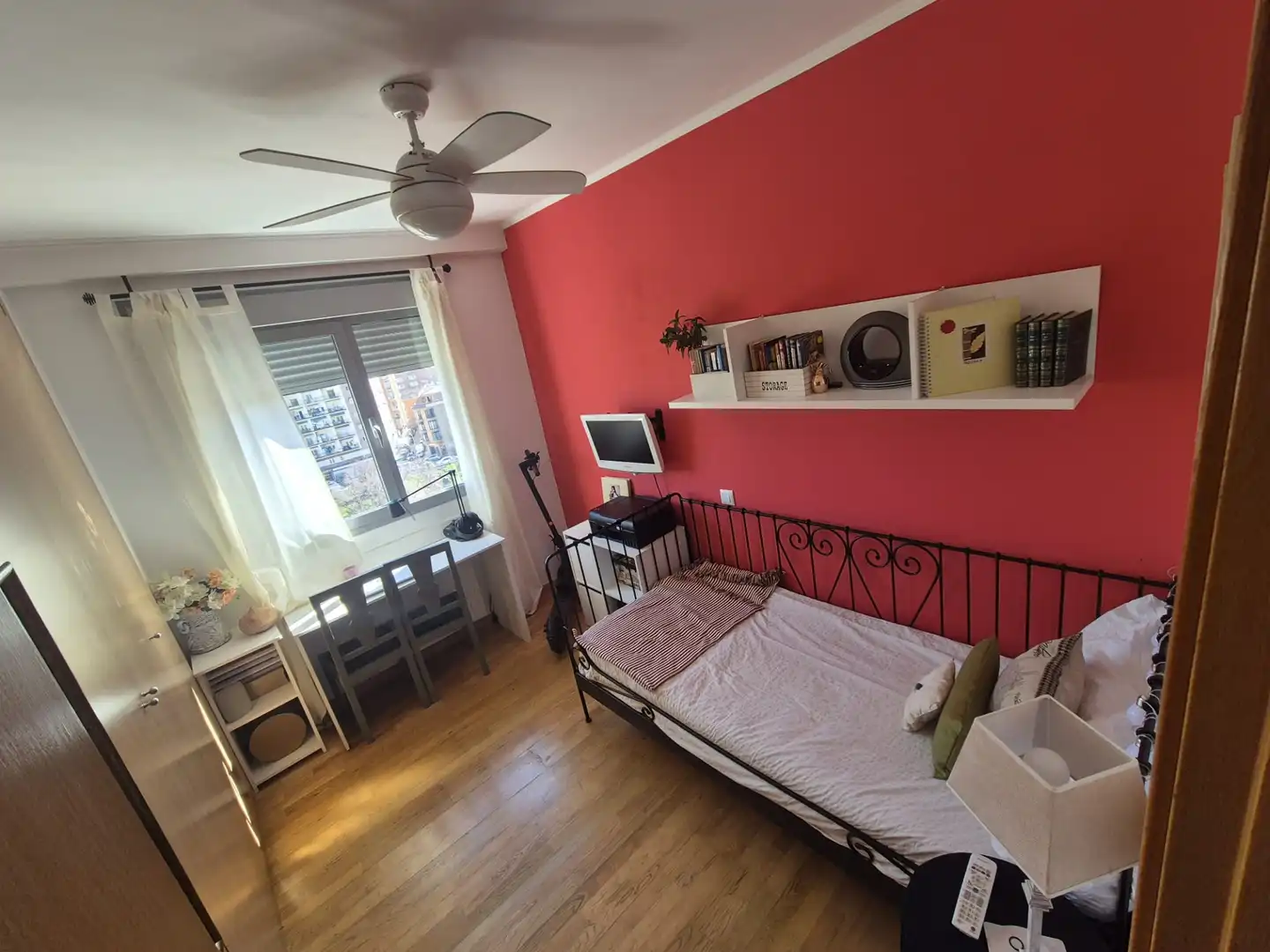 Piso en venta en Paseo de los Olmos, Acacias