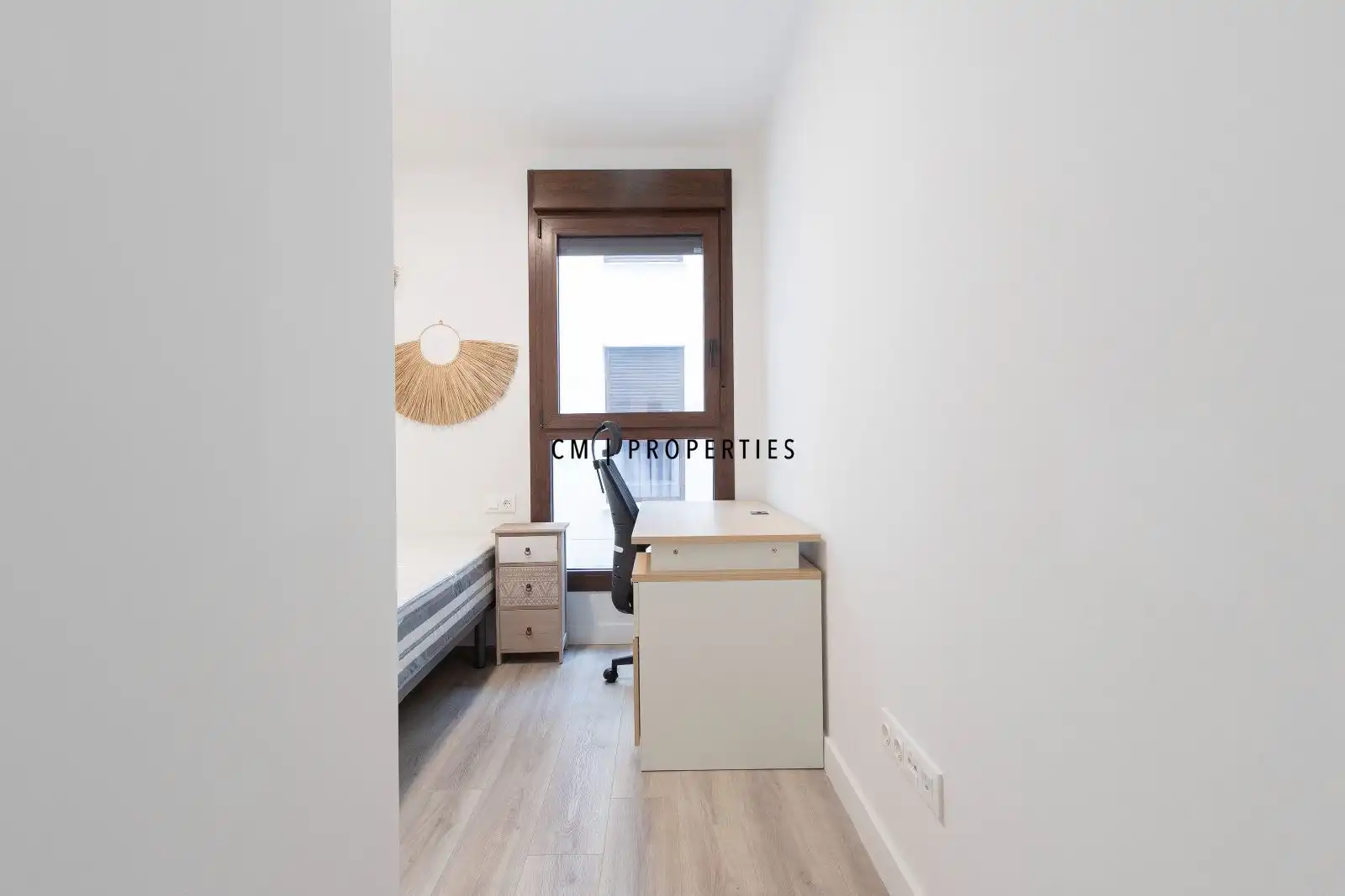 Bedroom of Flat for rent in Valencia  with Air Conditioner, Heating and Furnished