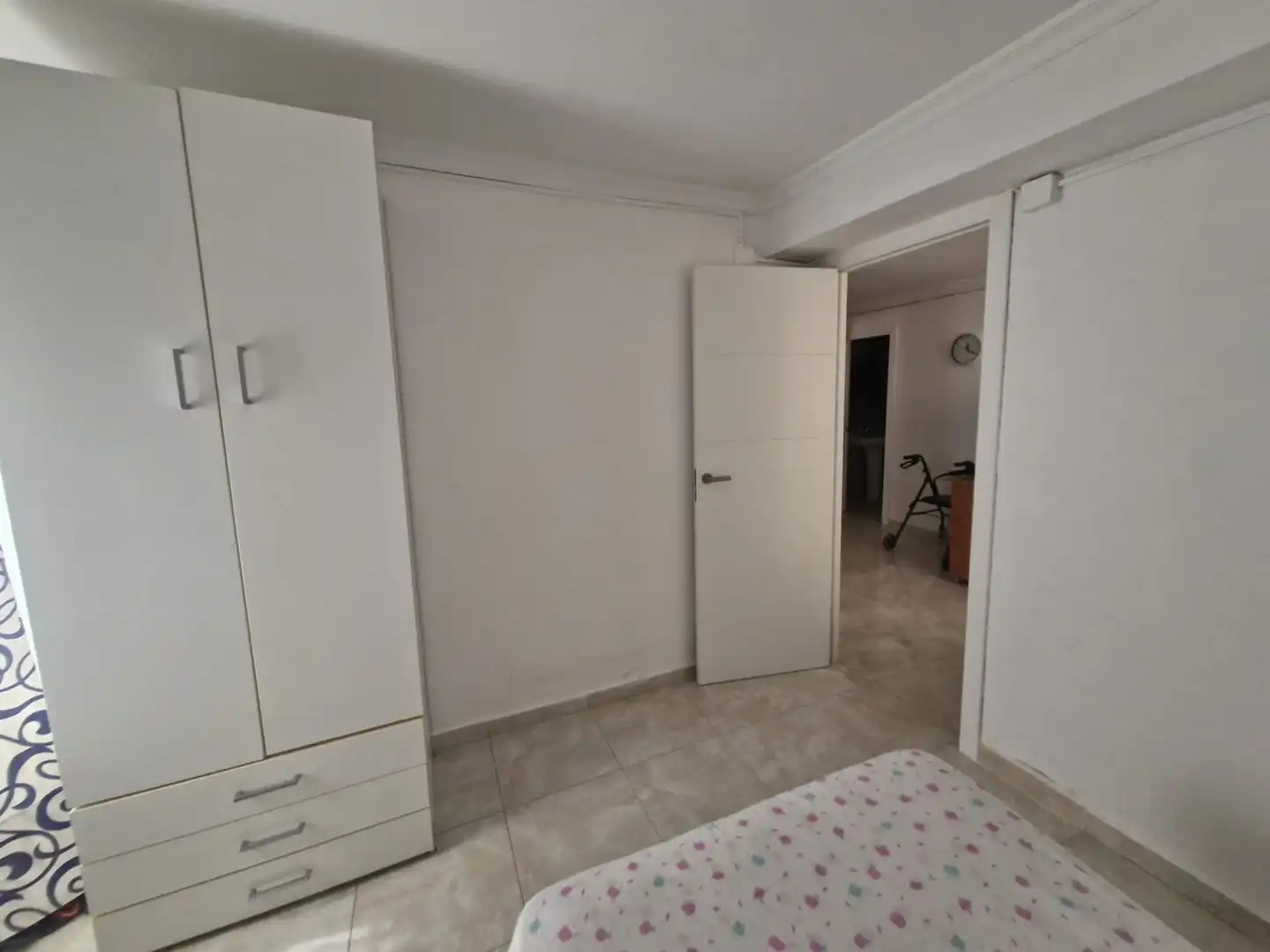 Bedroom of Flat for rent in La Línea de la Concepción  with Furnished