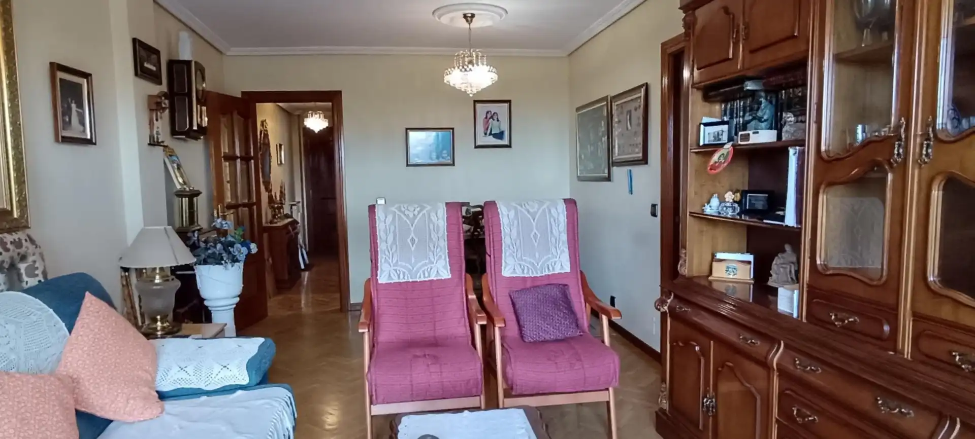 Sala de estar de Piso en venta en Valladolid con Calefacción, Parquet y Trastero