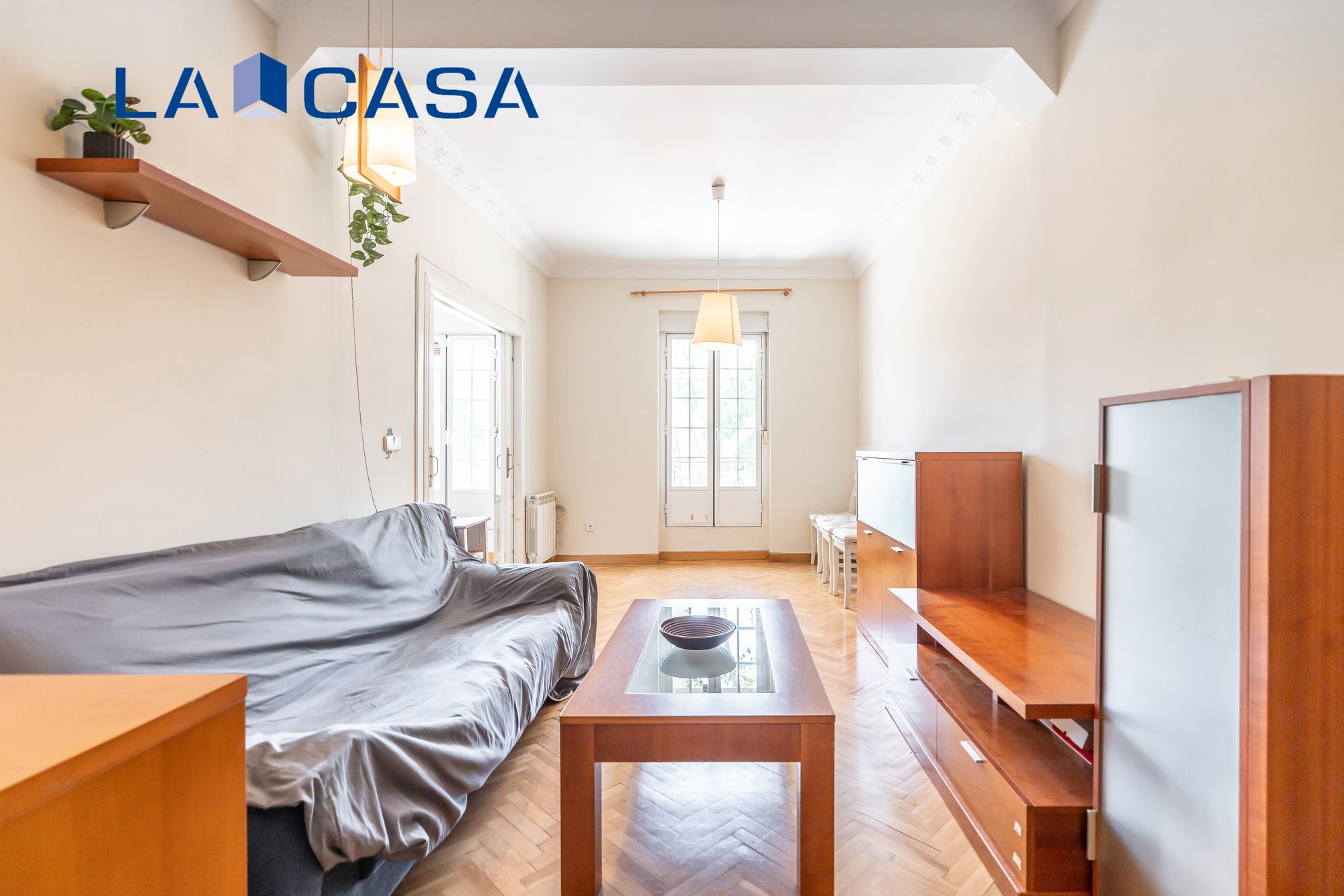 Living room of Flat for sale in  Madrid Capital  with Heating and Balcony