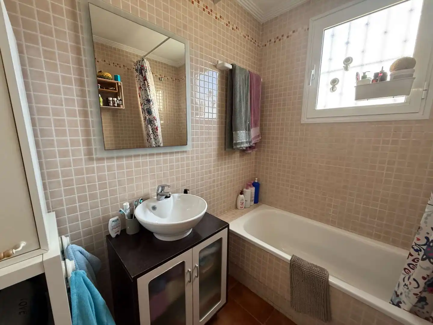 Baño de Apartamento en venta en Nueva Torrevieja - Aguas Nuevas