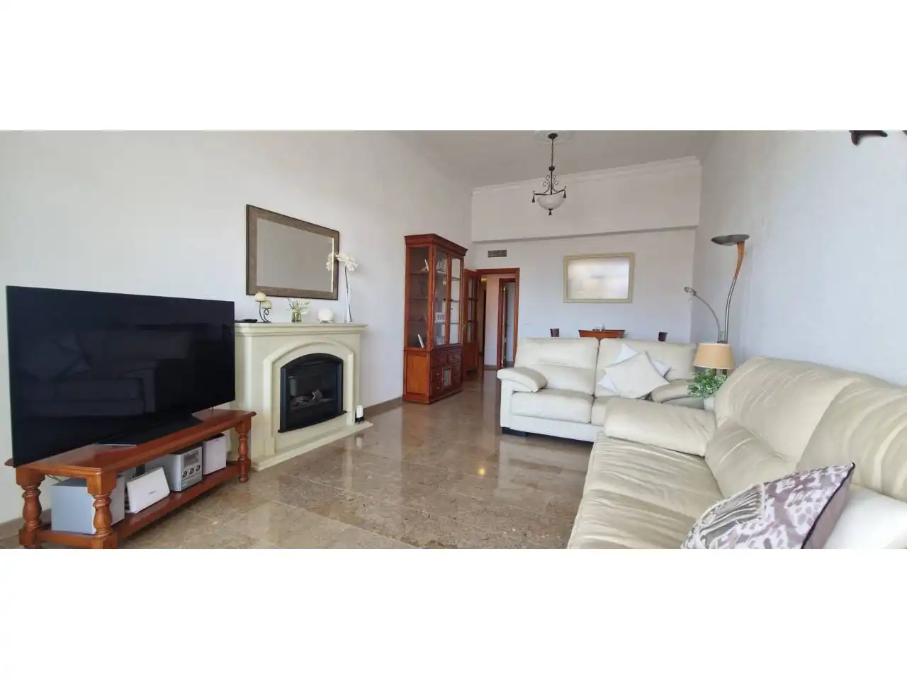 Sala de estar de Ático en venta en Benalmádena con Aire acondicionado, Calefacción y Terraza
