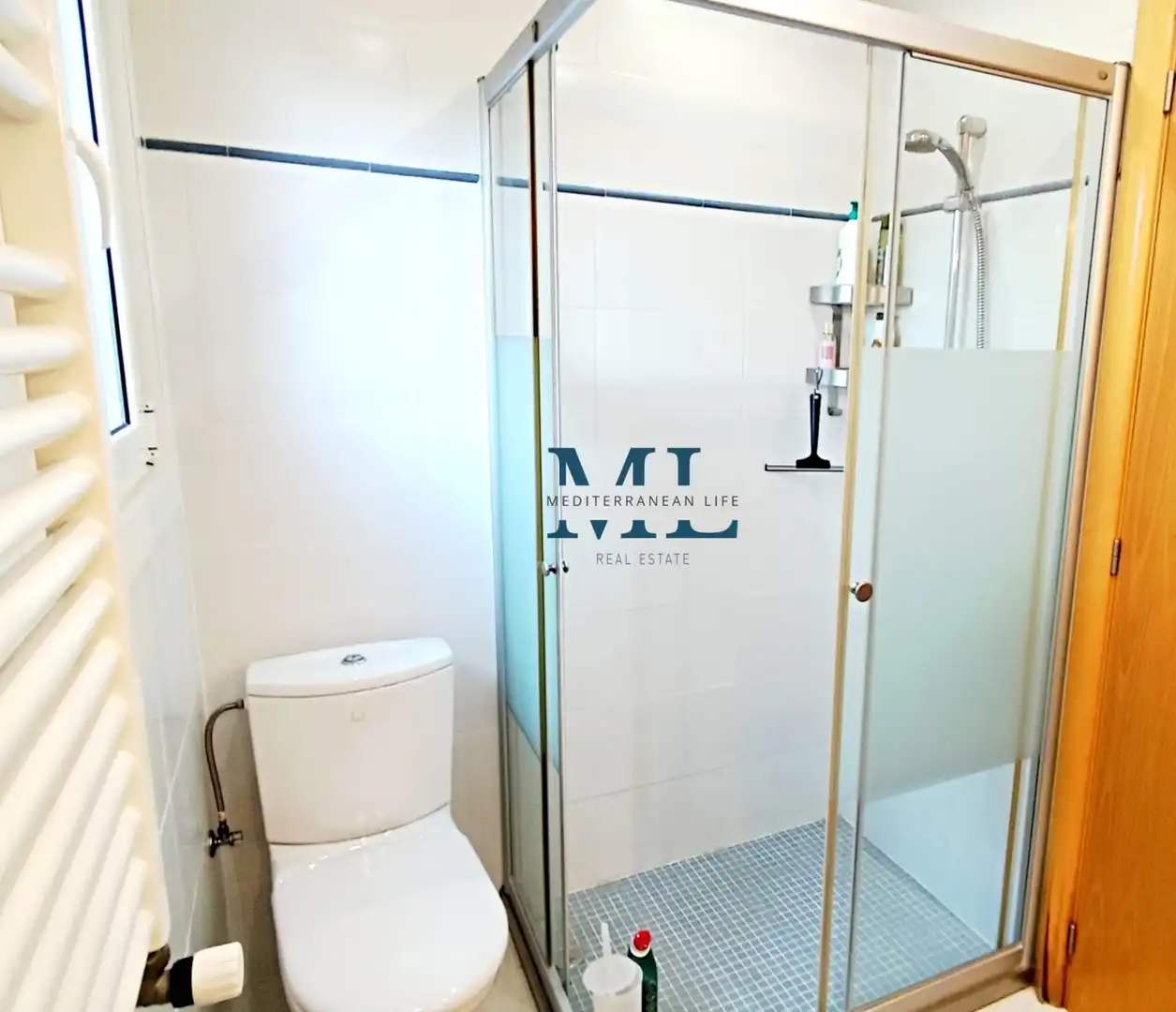 Bathroom of Houses for sale in Roda de Berà  with Heating and Swimming Pool