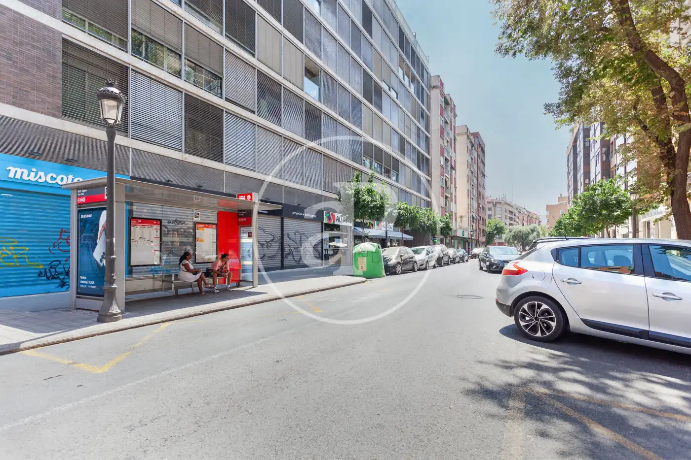 Außenansicht von Wohnung zur Miete in Valencia mit Klimaanlage, Heizung und Terrasse