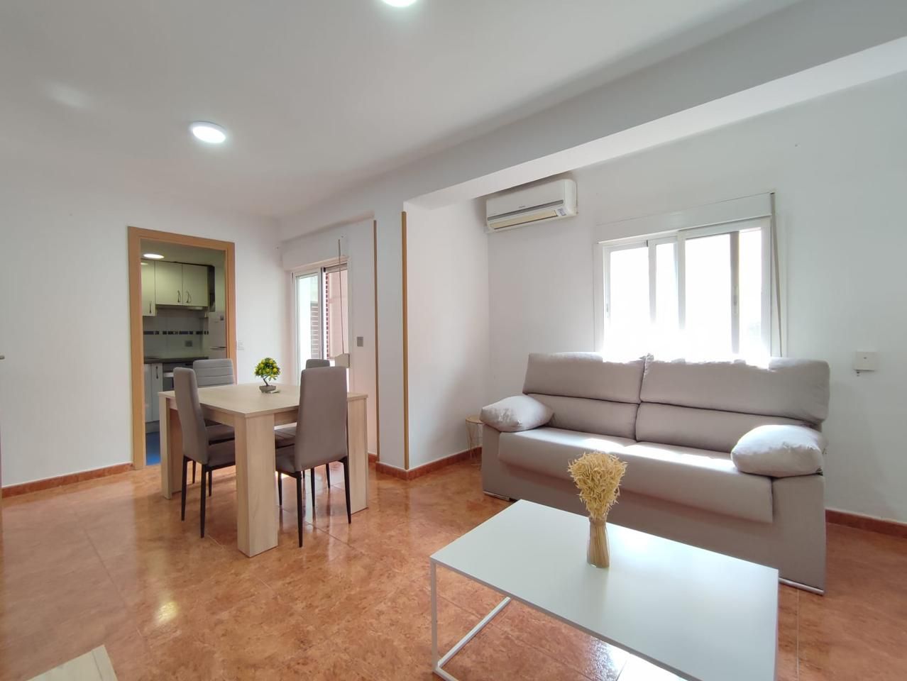 Flat for rent in León, Carretas - Pajarita