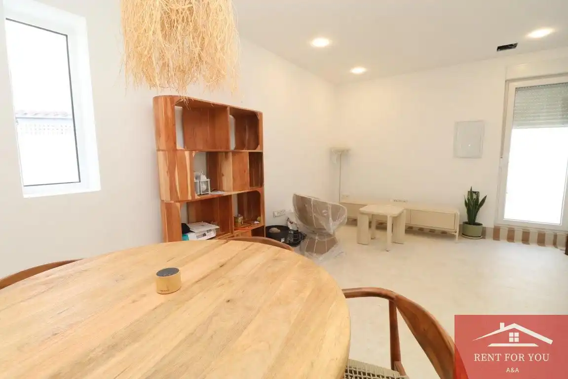 Sala de estar de Piso de alquiler en Alhaurín El Grande con Aire acondicionado, Terraza y Amueblado