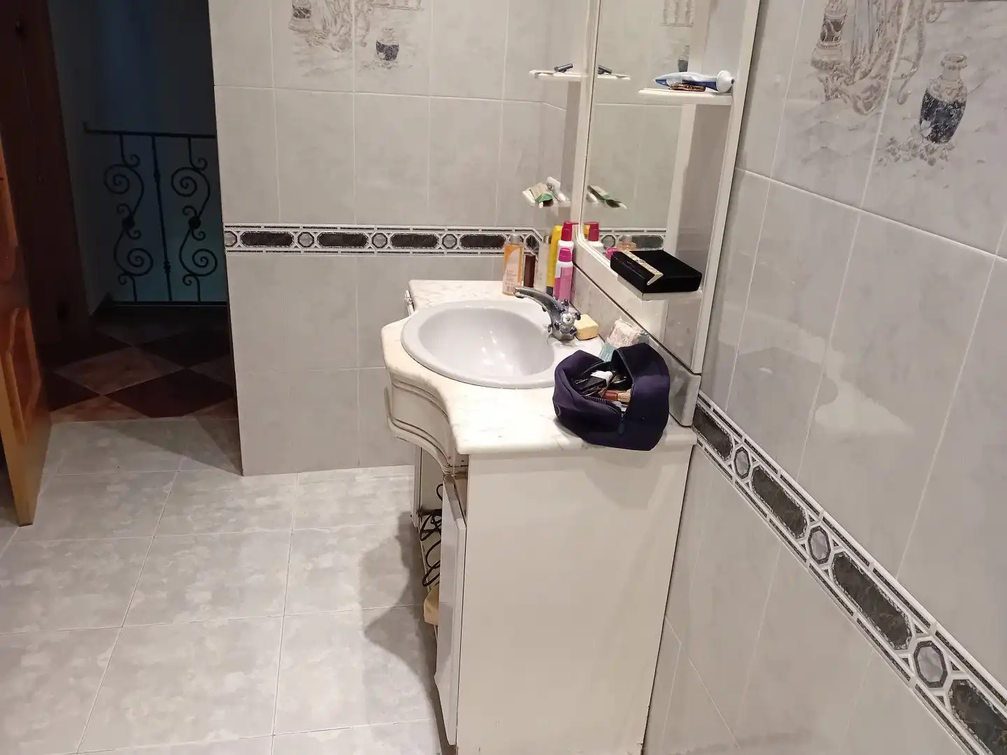 Badezimmer von Wohnung zum Verkauf in Almagro mit Klimaanlage, Heizung und Terrasse