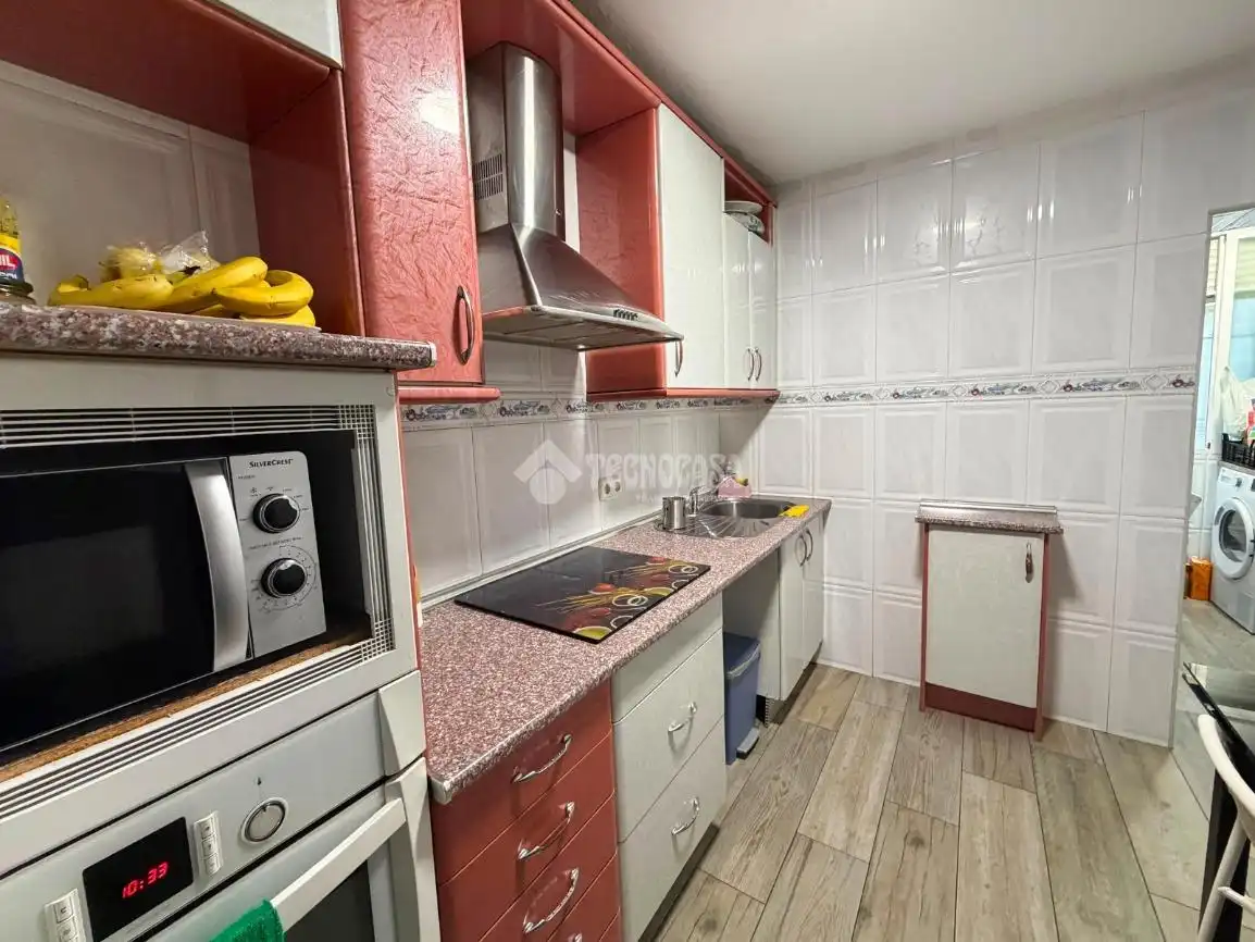 Kitchen of Flat for sale in Alcalá de Henares