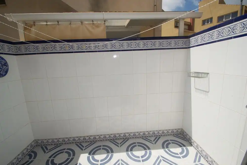 Baño de Apartamento en venta en Torrevieja con Terraza