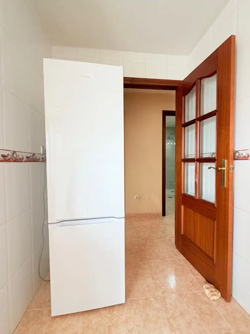 Flat with terrace to rent in Calle Milán, imagen 18