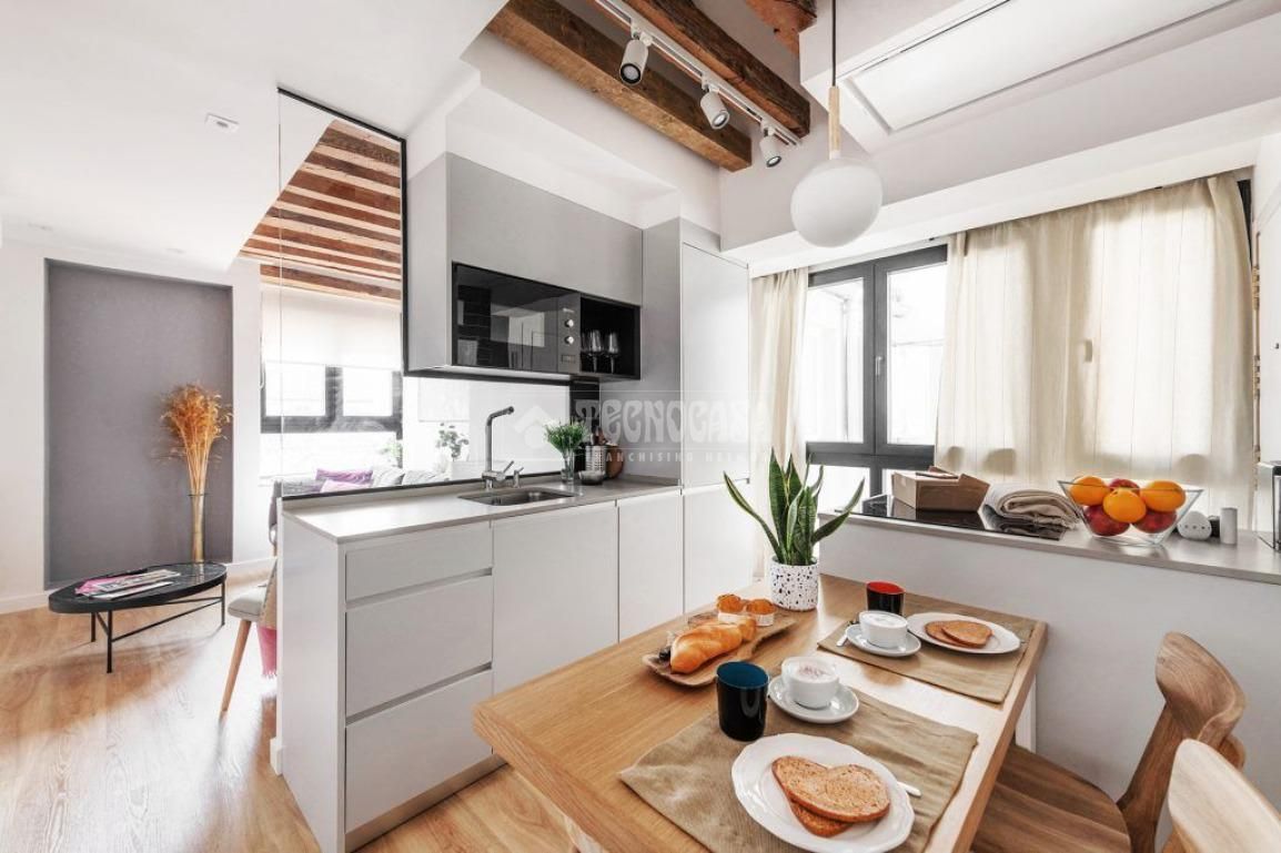 Piso de alquiler en Embajadores - Lavapiés, Centro