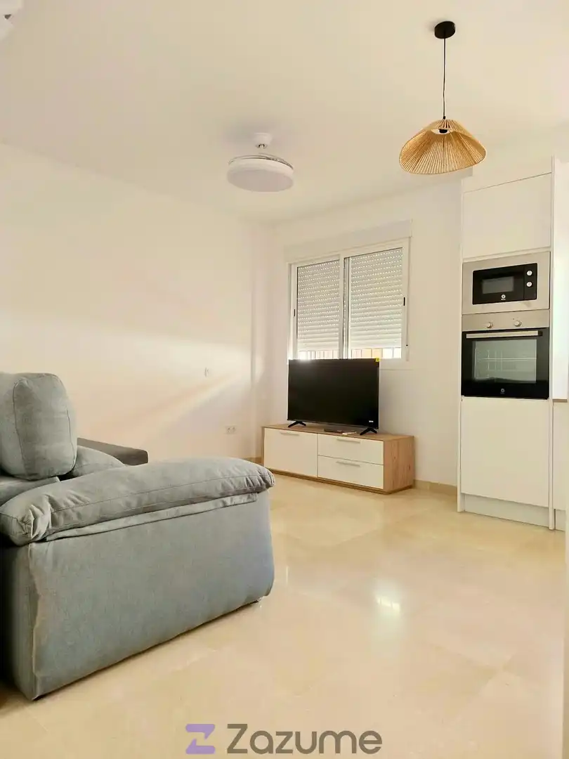 Appartement compact à louer à C. Heliche