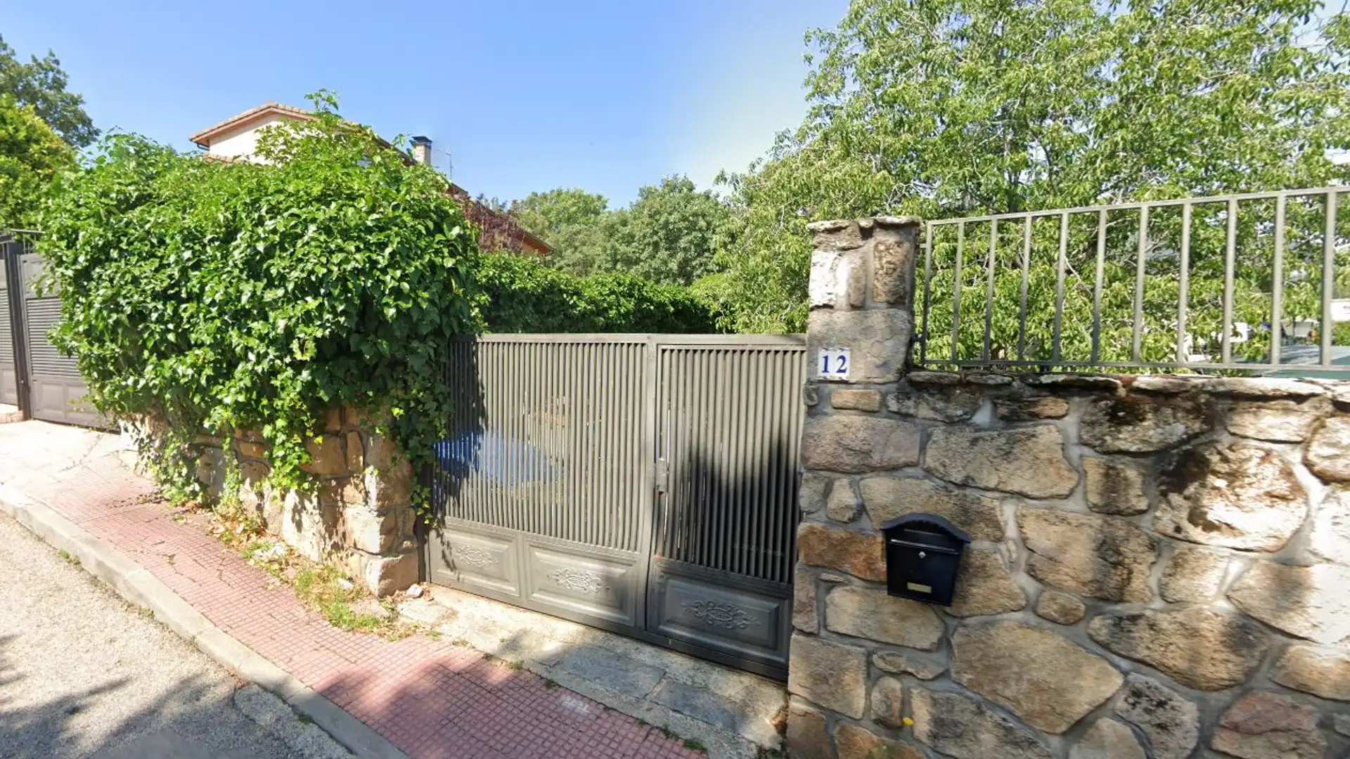 Jardín de Casa o chalet en venta en Becerril de la Sierra