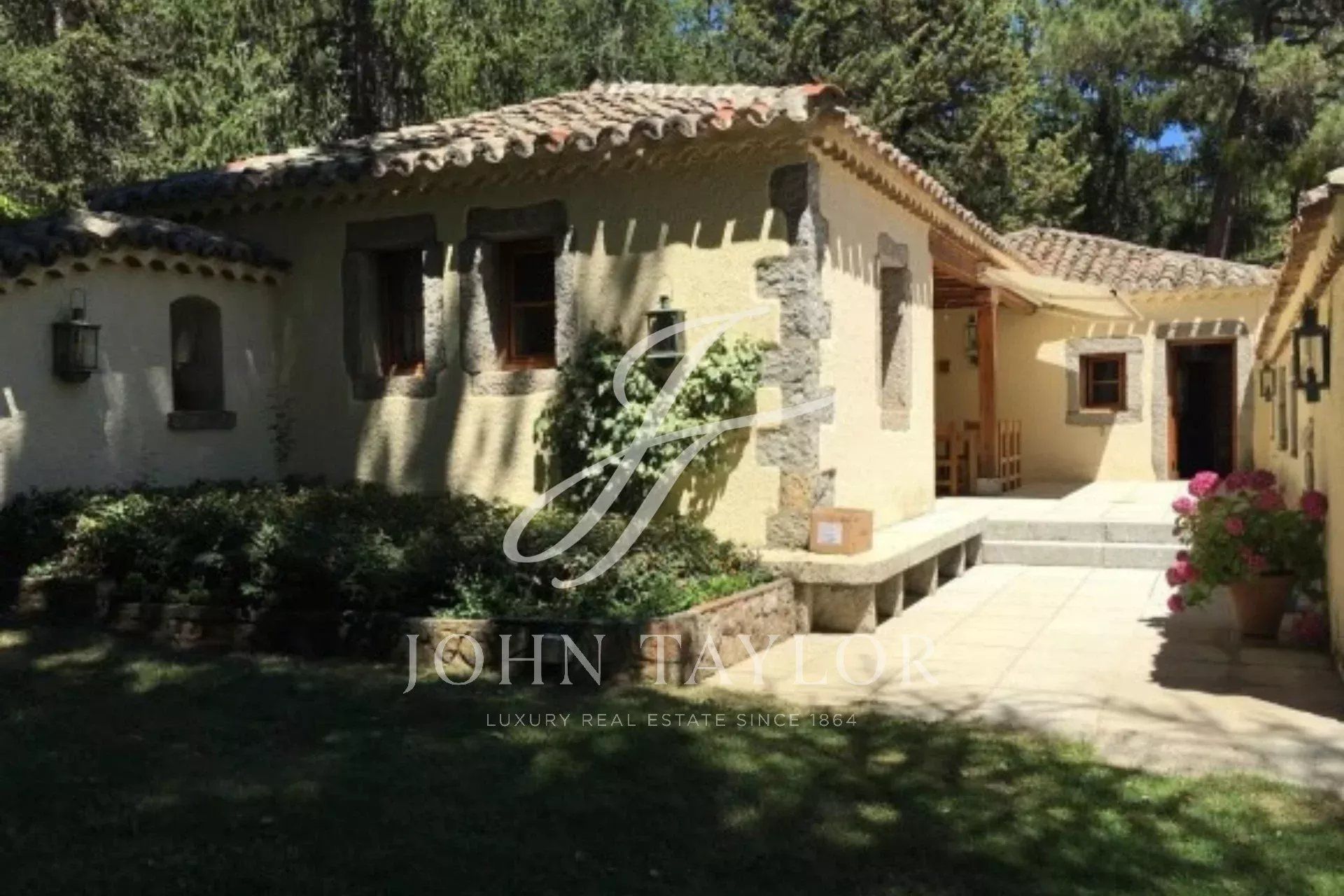 House or chalet for sale in Las Navas del Marqués