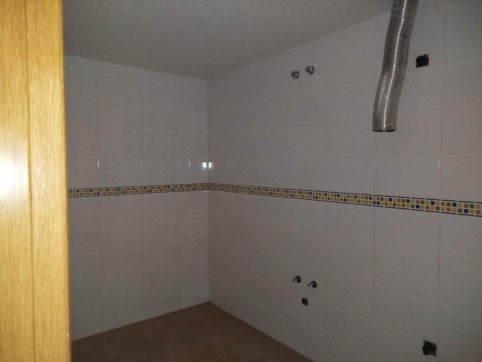 Bathroom of Flat for sale in Pozuelo de Calatrava
