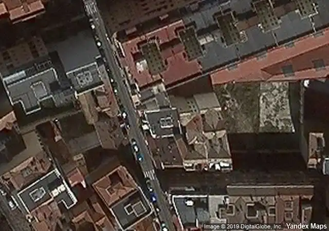Vista exterior de Local en venda en Madrid