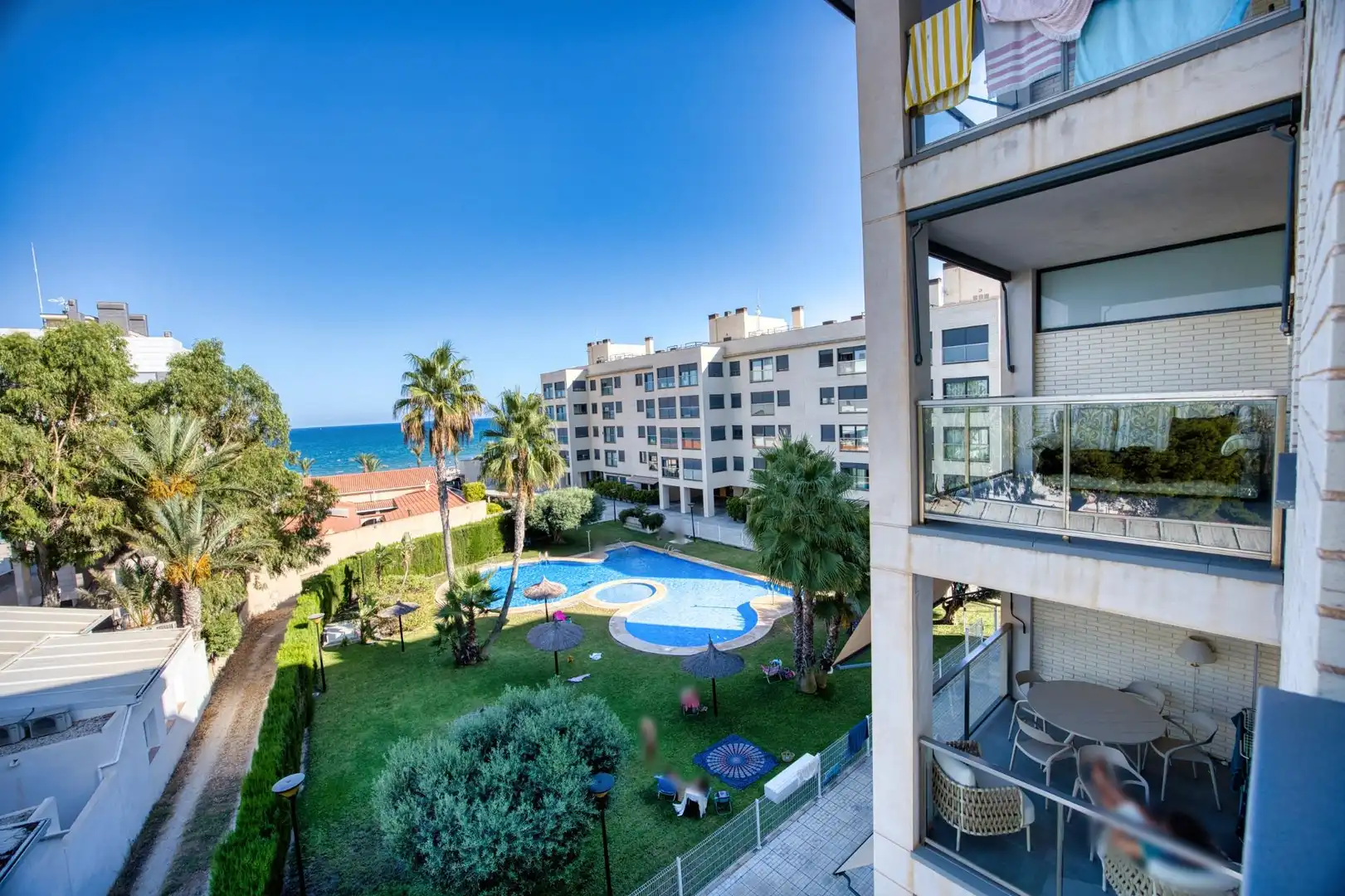 Terrassa de Pis en venda en El Campello amb Aire condicionat, Jardí privat i Terrassa