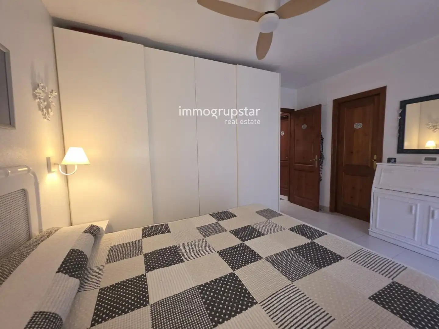 Dormitori de Casa adosada en venda en Castell d'Aro, Platja d'Aro i s'Agaró amb Piscina i Piscina comunitària