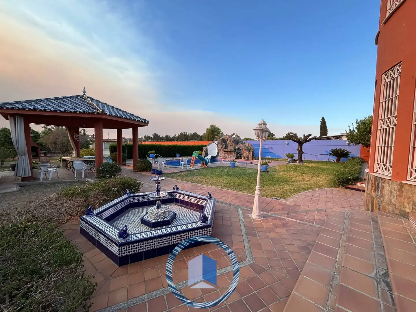 Jardín de Casa o chalet en venta en Alcalá de Guadaira con Aire acondicionado, Jardín privado y Terraza