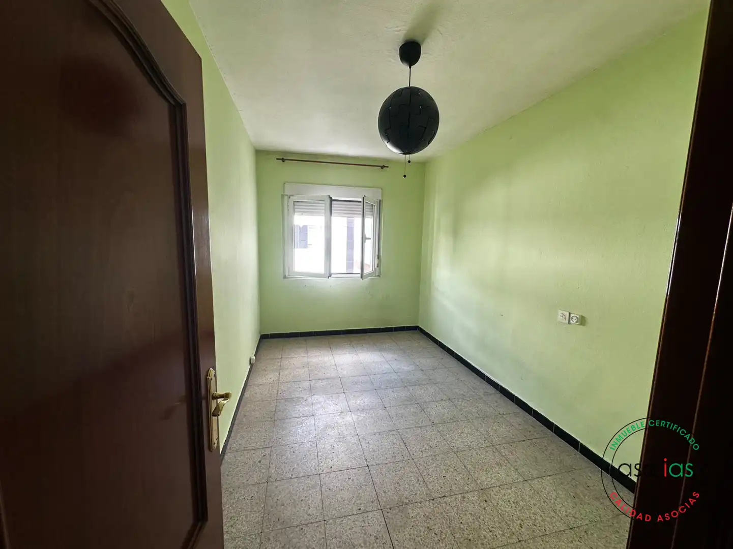 Habitación de Piso en venta en Gijón  con Calefacción