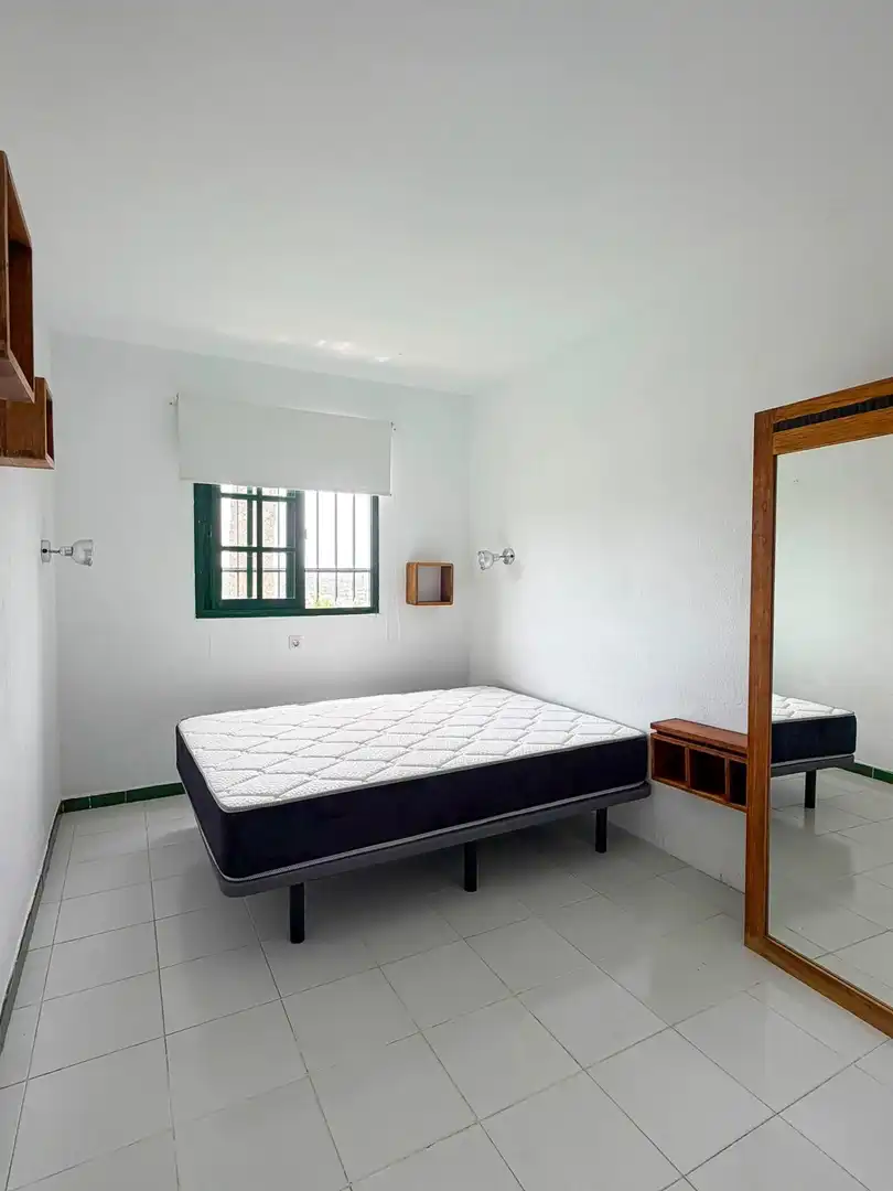 Dormitori de Casa o xalet de lloguer en San Bartolomé de Tirajana amb Aire condicionat, Calefacció i Jardí privat