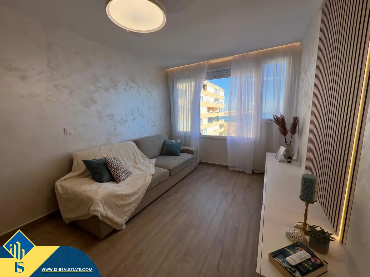 Apartament amb ascensor en venda a La Mata, imagen 4