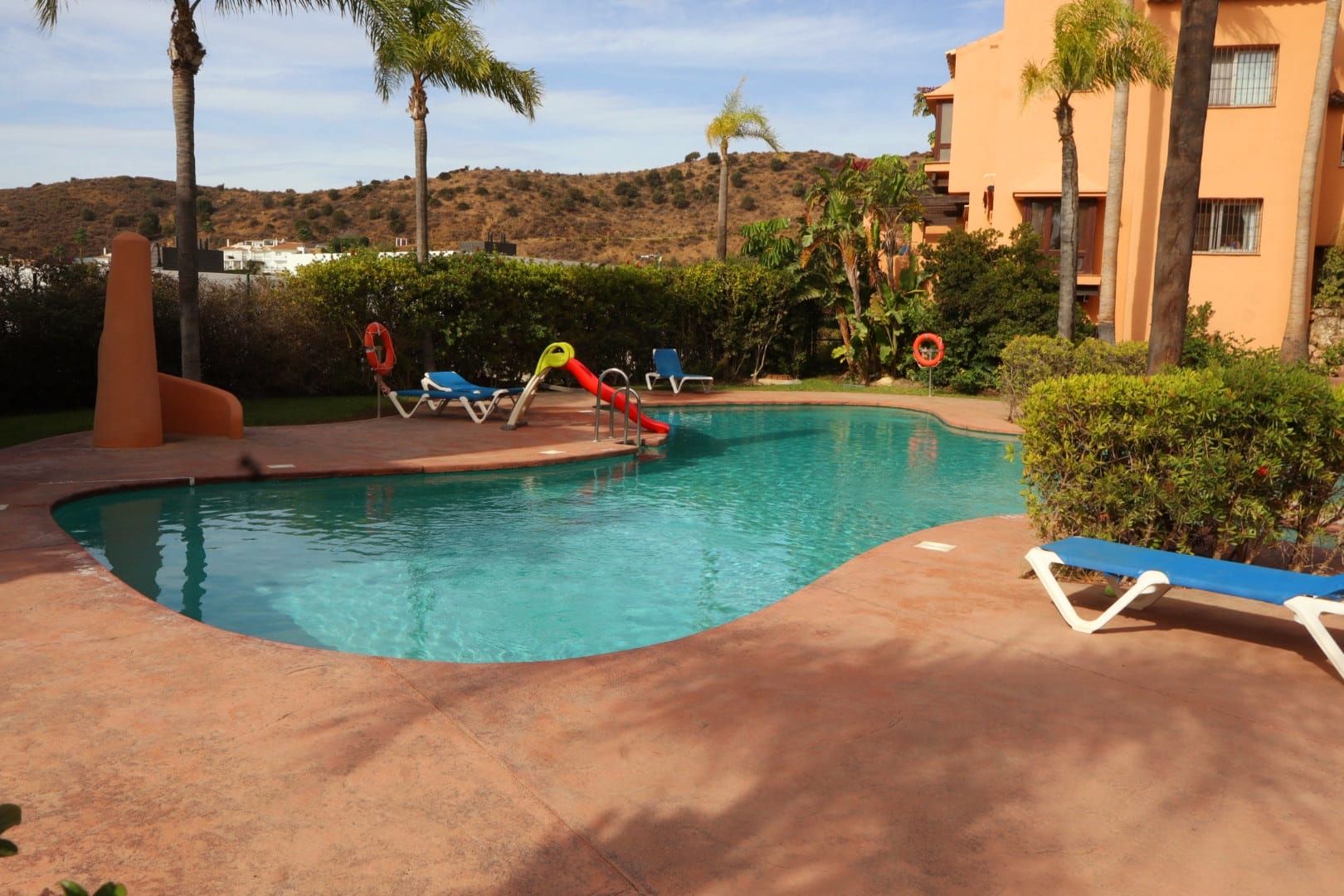 Single-family semi-detached for sale in  C. Pintores, 8, Riviera del Sol