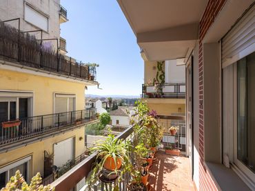 Appartamento con ascensore in vendita a Centro