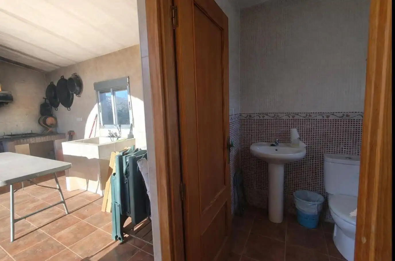 Bathroom of Houses for sale in Crevillent  with Community pool