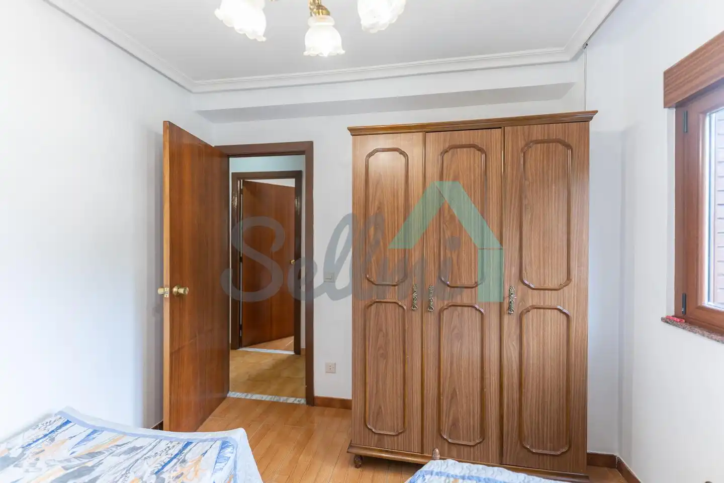 Habitación de Piso de alquiler en Aller con Calefacción, Trastero y Amueblado