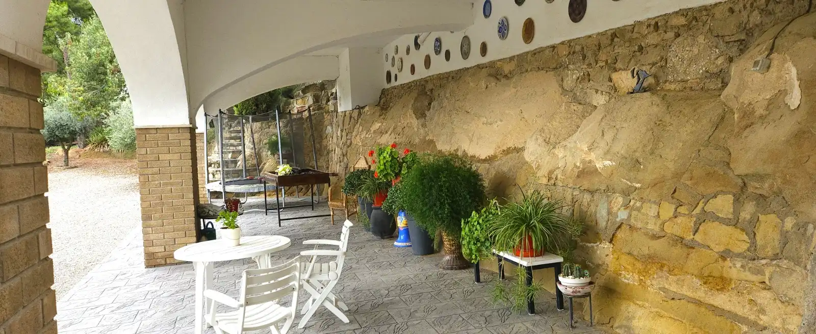 Terraza de Casa o chalet en venta en La Sentiu de Sió con Jardín privado, Piscina y Amueblado