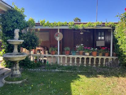 Jardí de Casa o xalet en venda en  Zaragoza Capital amb Aire condicionat i Terrassa