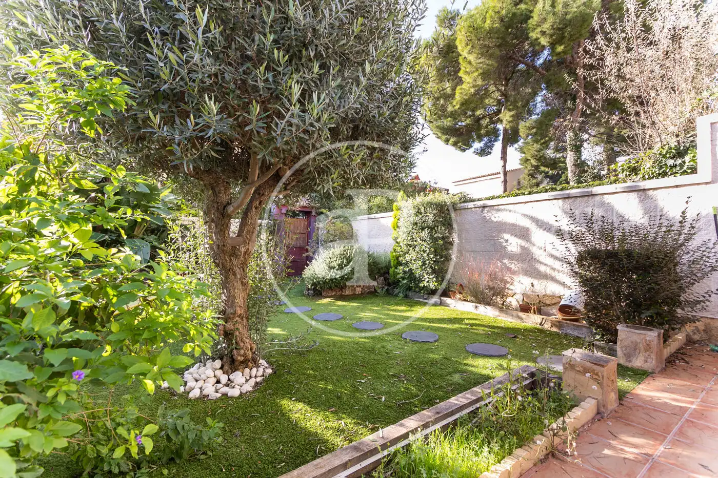 Casa adosada en venta en La Cañada
