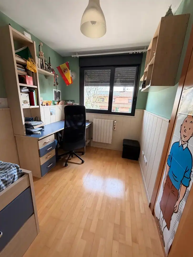 Habitación de Casa adosada en venta en Valdemoro con Aire acondicionado, Calefacción y Jardín privado
