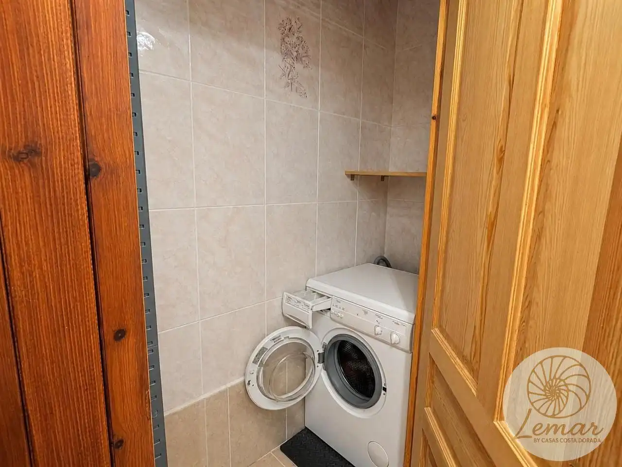 Baño de Finca rústica en venta en El Perelló con Jardín privado, Terraza y Piscina