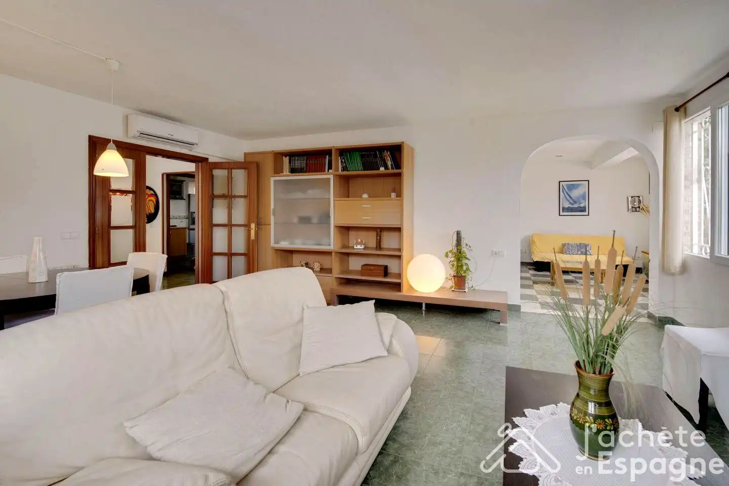 Sala d'estar de Casa o xalet en venda en Vinaròs amb Aire condicionat, Calefacció i Jardí privat