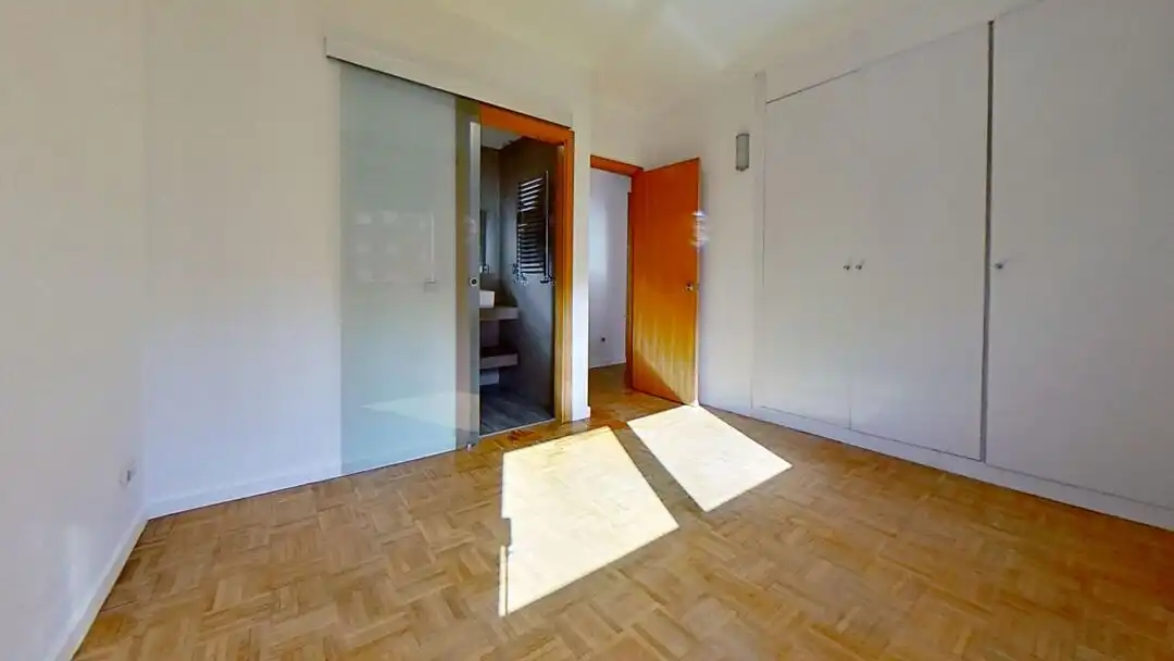 Appartamento con ascensore in affitto a Avenida de la Perla, imagen 49
