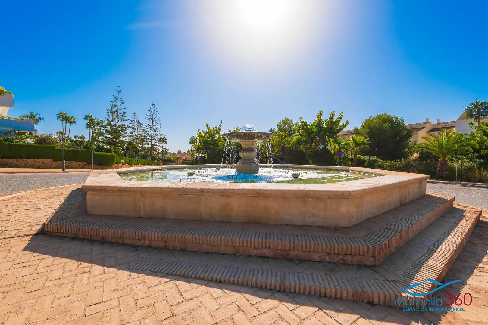 Jardí de Casa adosada en venda en Marbella amb Aire condicionat, Jardí privat i Terrassa