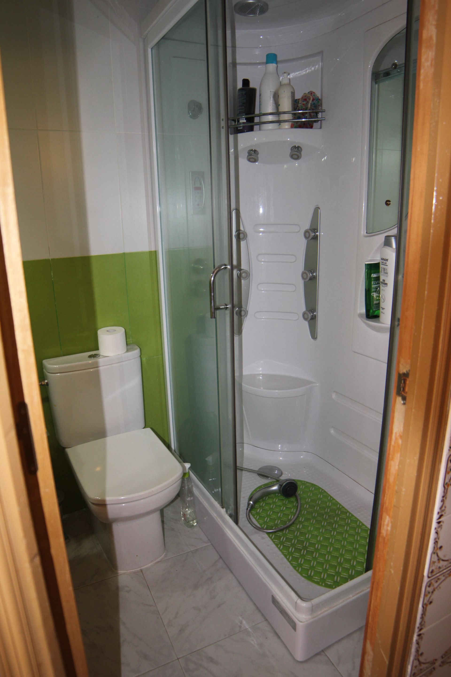 Bany de Casa o xalet en venda en Madrigal de la Vera amb Aire condicionat