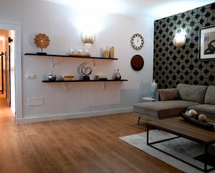 Sala d'estar de Pis en venda en Vega de San Mateo amb Terrassa i Moblat