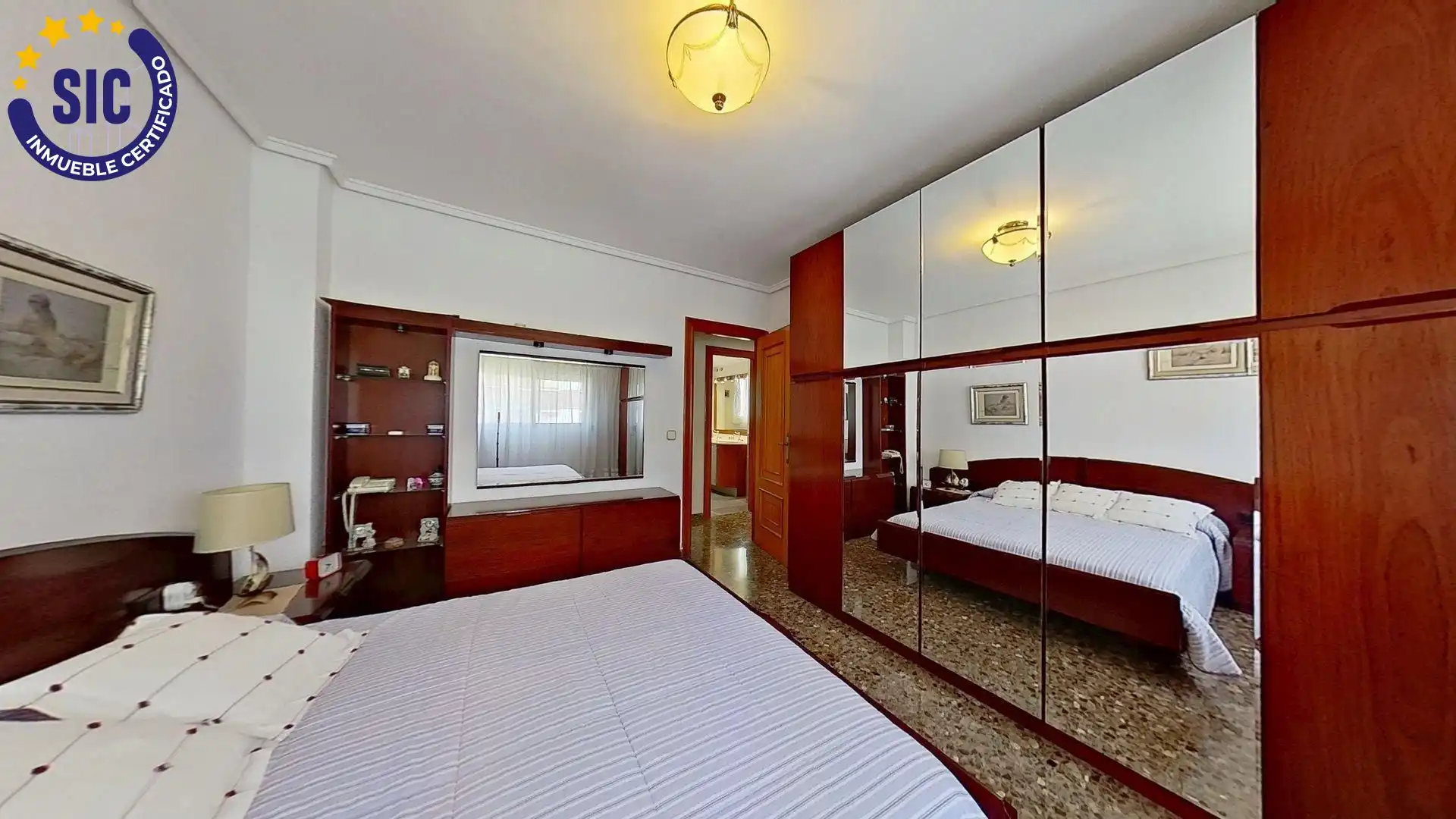 Habitación de Piso en venta en Valencia con Aire acondicionado, Calefacción y Balcón