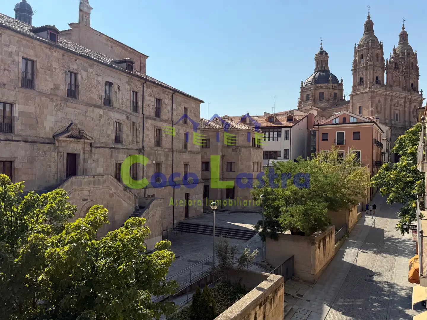 Vista exterior de Àtic de lloguer en Salamanca amb Calefacció, Parquet i Terrassa