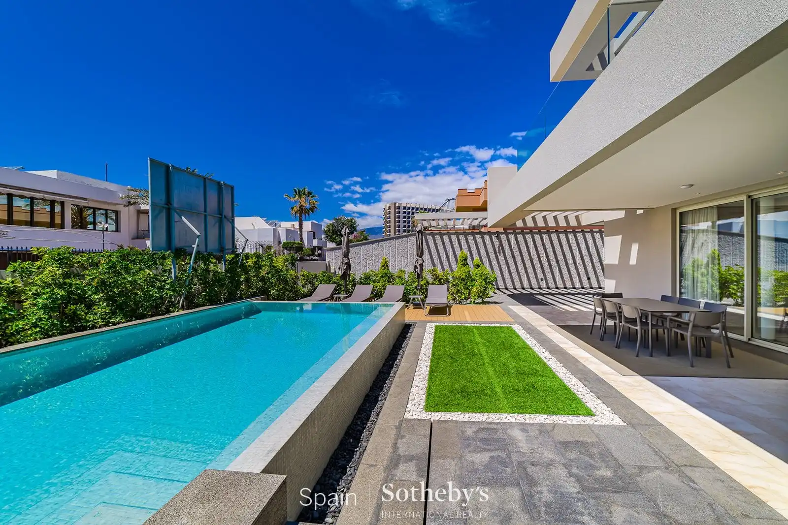 Casa amb piscina en venda a Calle Montevideo, imagen 3